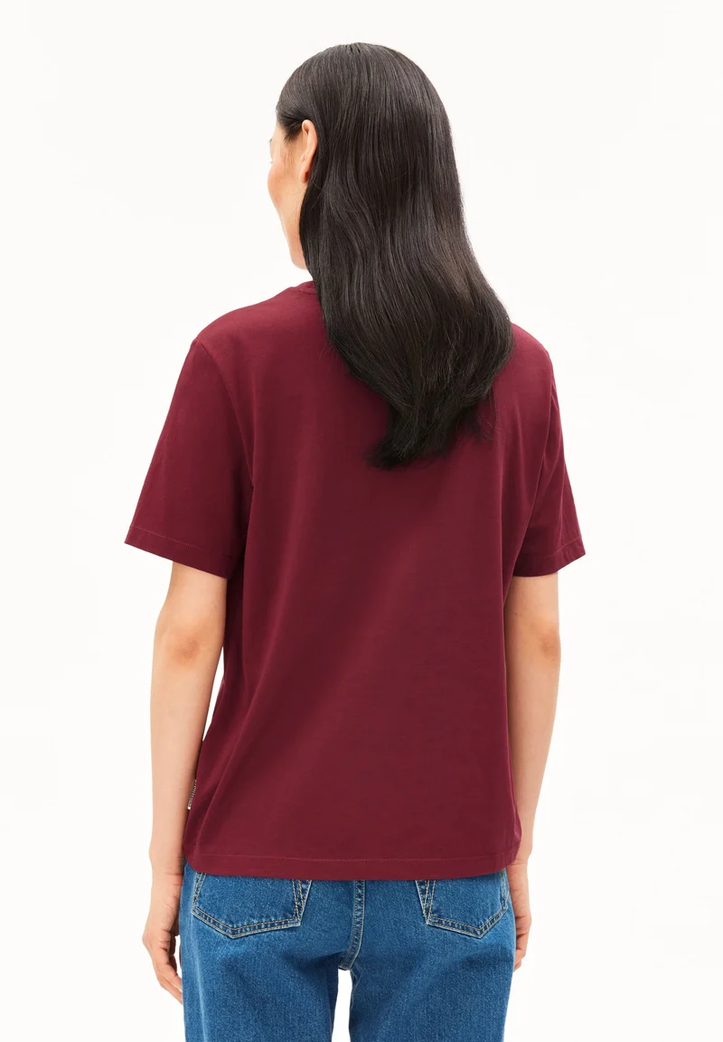 LUALAA T-SHIRT | velvet red