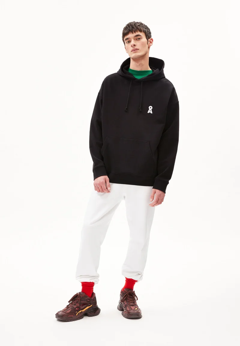 MAALI ICONIC CAPSULE | black