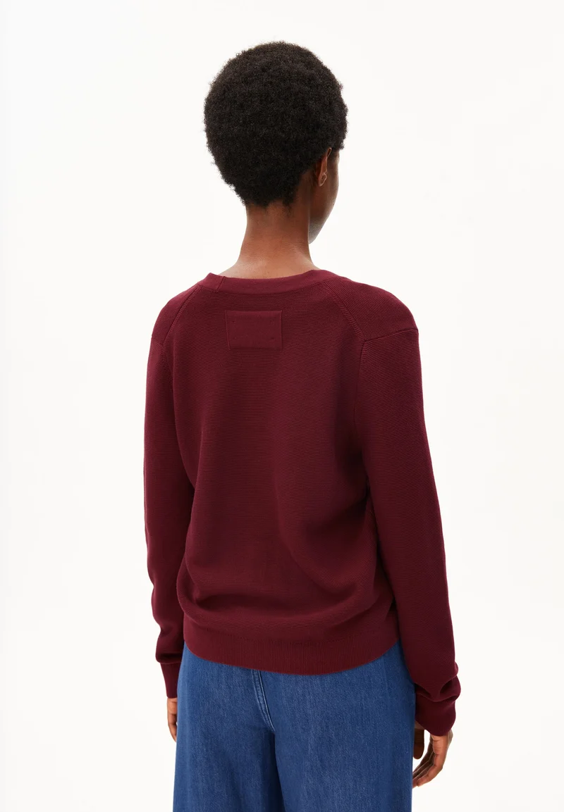 MENAAL LINKS LINKS CARDIGAN | velvet red