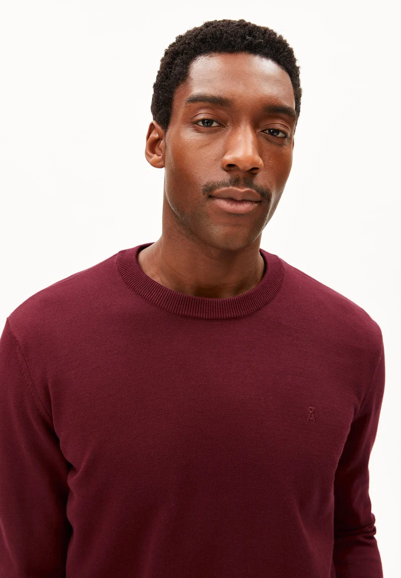 LOUKAA STRICKPULLOVER | velvet red