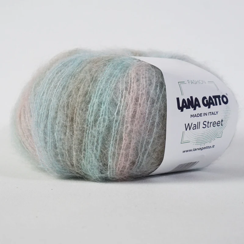 lana gatto Wall Street