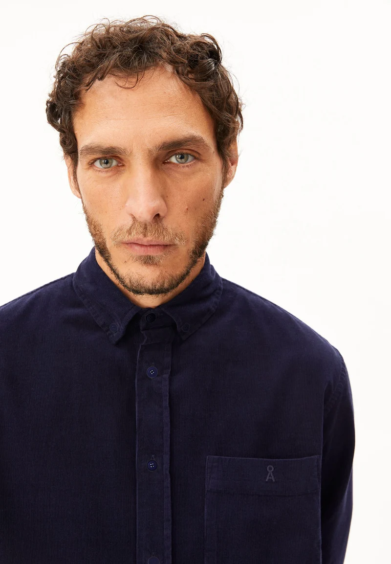 CORD-LANGARMHEMD | tinted navy