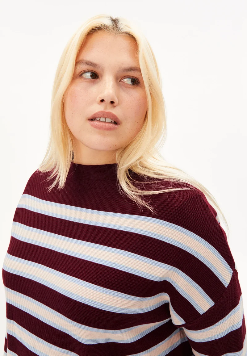 MERINAA GESTREIFTER STRICKPULLOVER | velvet red-soft blue-oatmilk