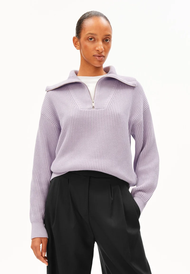 VANISÉ RIPPSTRICK-TROYER | moonlit lilac-dark moonlit lilac