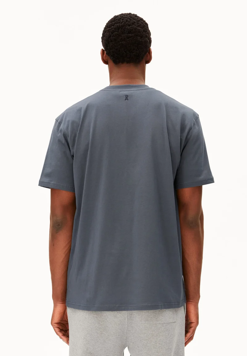 MAARKOS MID WEIGHT T-SHIRT | moonshadow