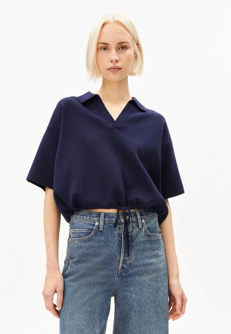 KOMPAKTER POLO-STRICKPULLOVER
