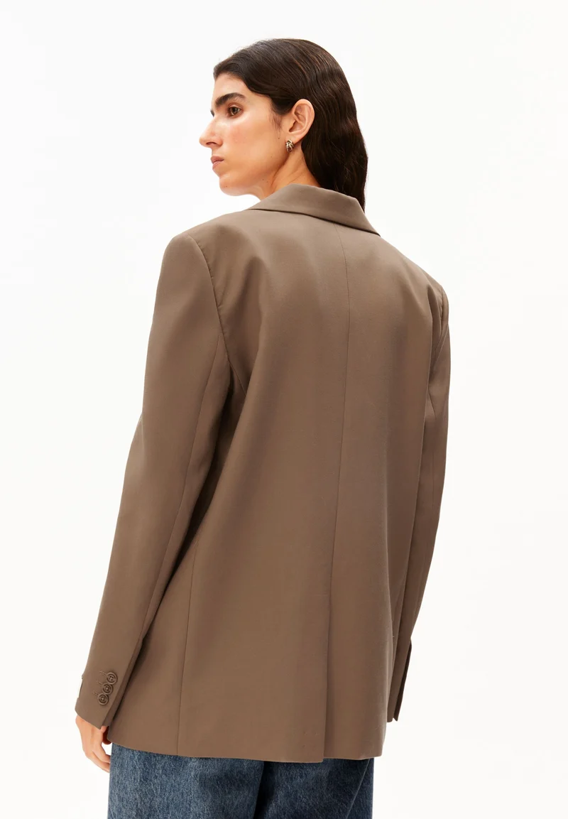 MIKULAA BLAZER | amberwood