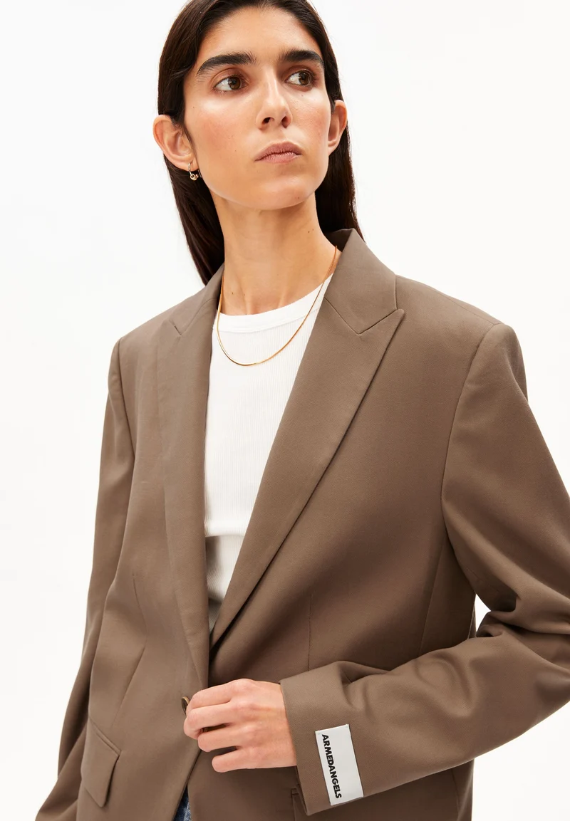 MIKULAA BLAZER | amberwood