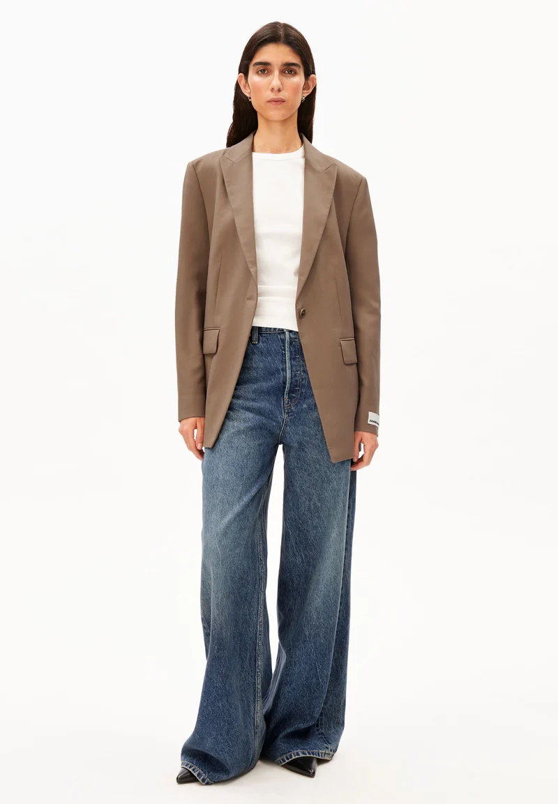 MIKULAA BLAZER | amberwood