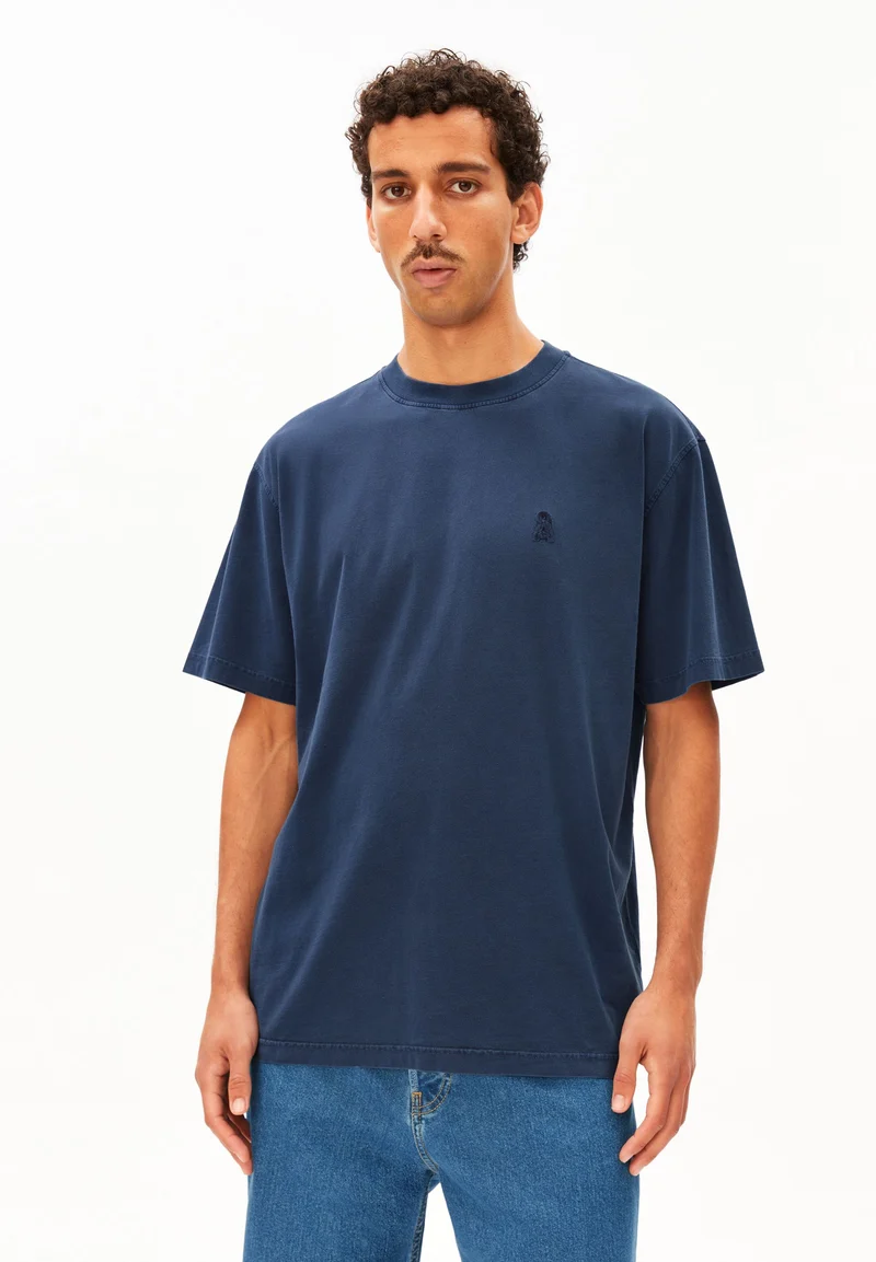 ICONIC Å MAARKOS GMT DYE T-SHIRT