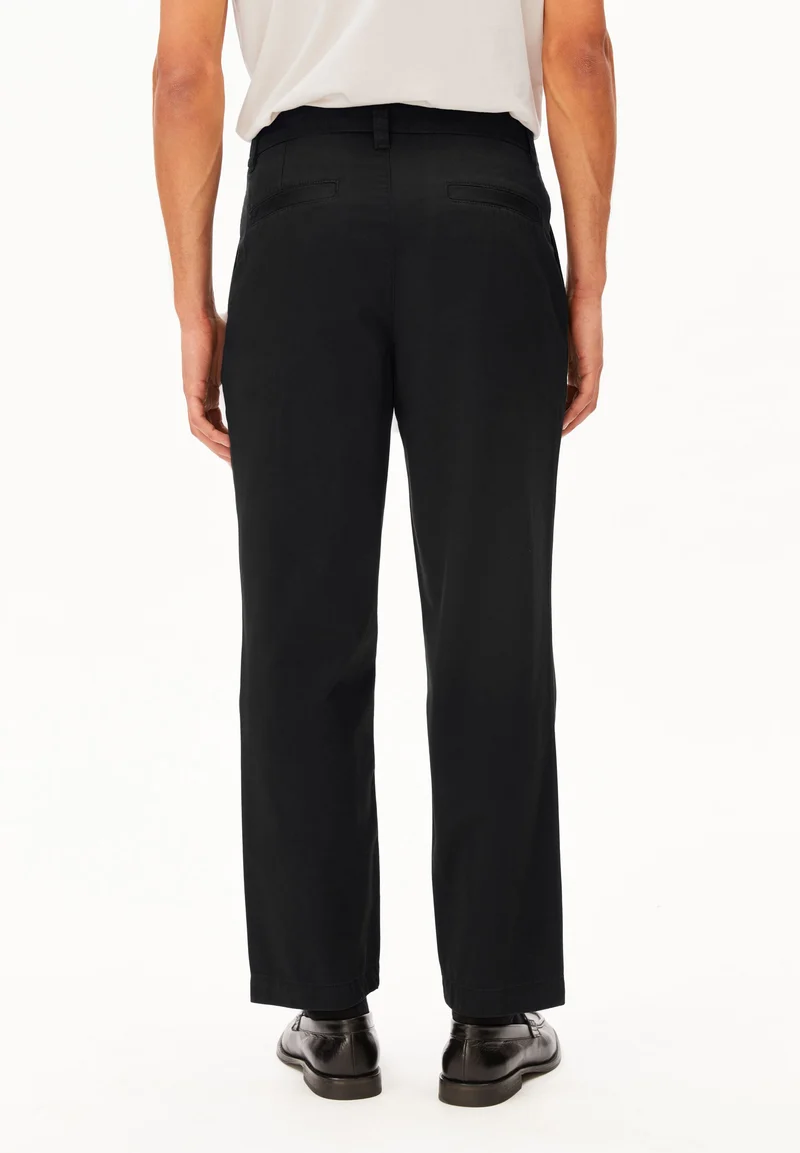TAAMIR BUNDFALTEN-CHINOHOSE | black