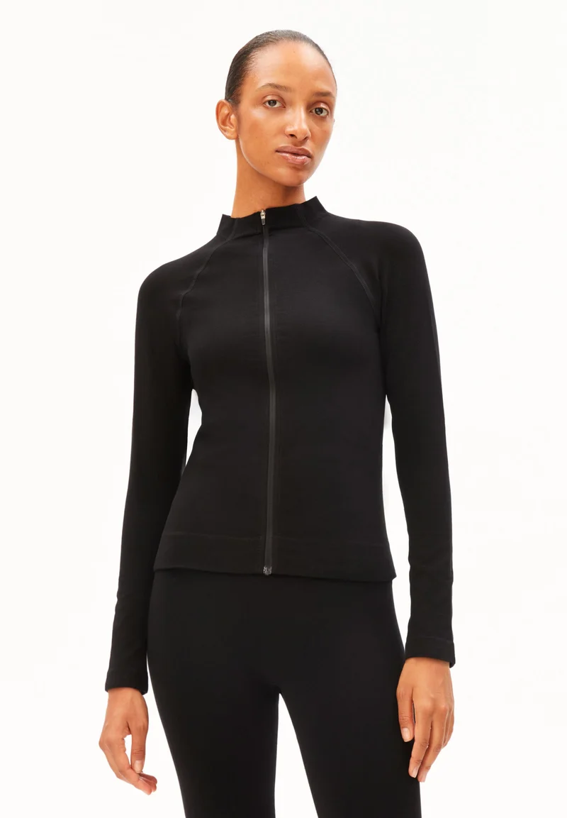 NAHTLOSE JACKE