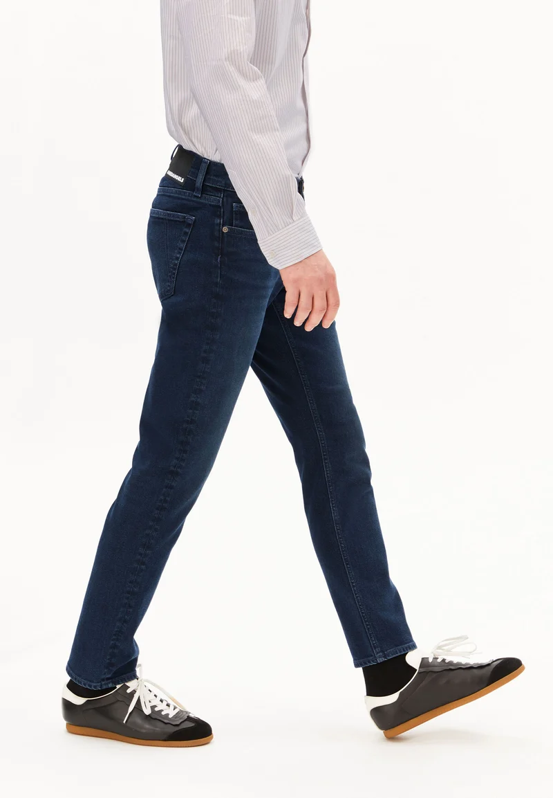 IAAN SLIM JEANS | thone
