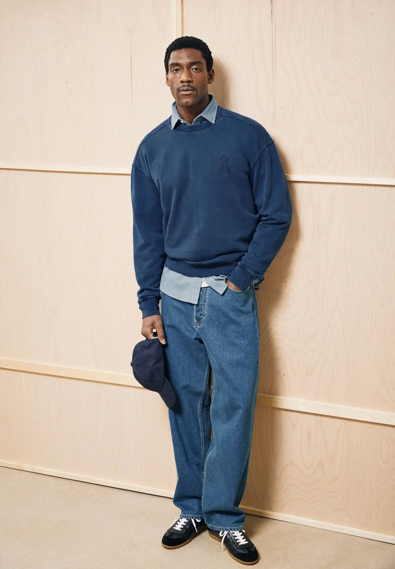 ICONIC Å GMT DYE SWEATSHIRT | tinted navy washed