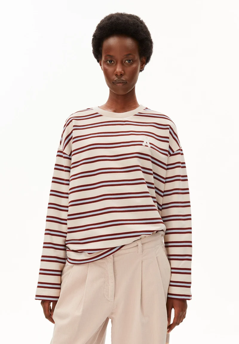 ICONIC Å FRANKAA BOLD | undyed-velvet red-soft blue