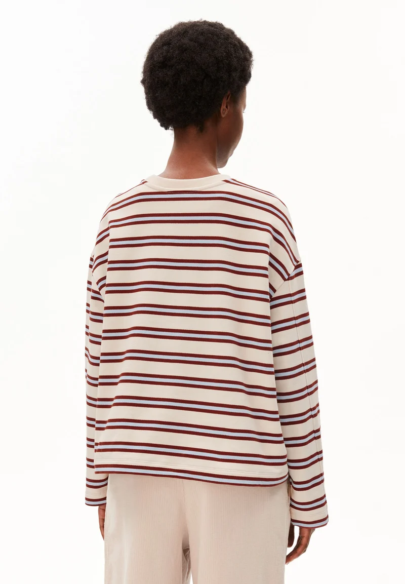 ICONIC Å FRANKAA BOLD | undyed-velvet red-soft blue
