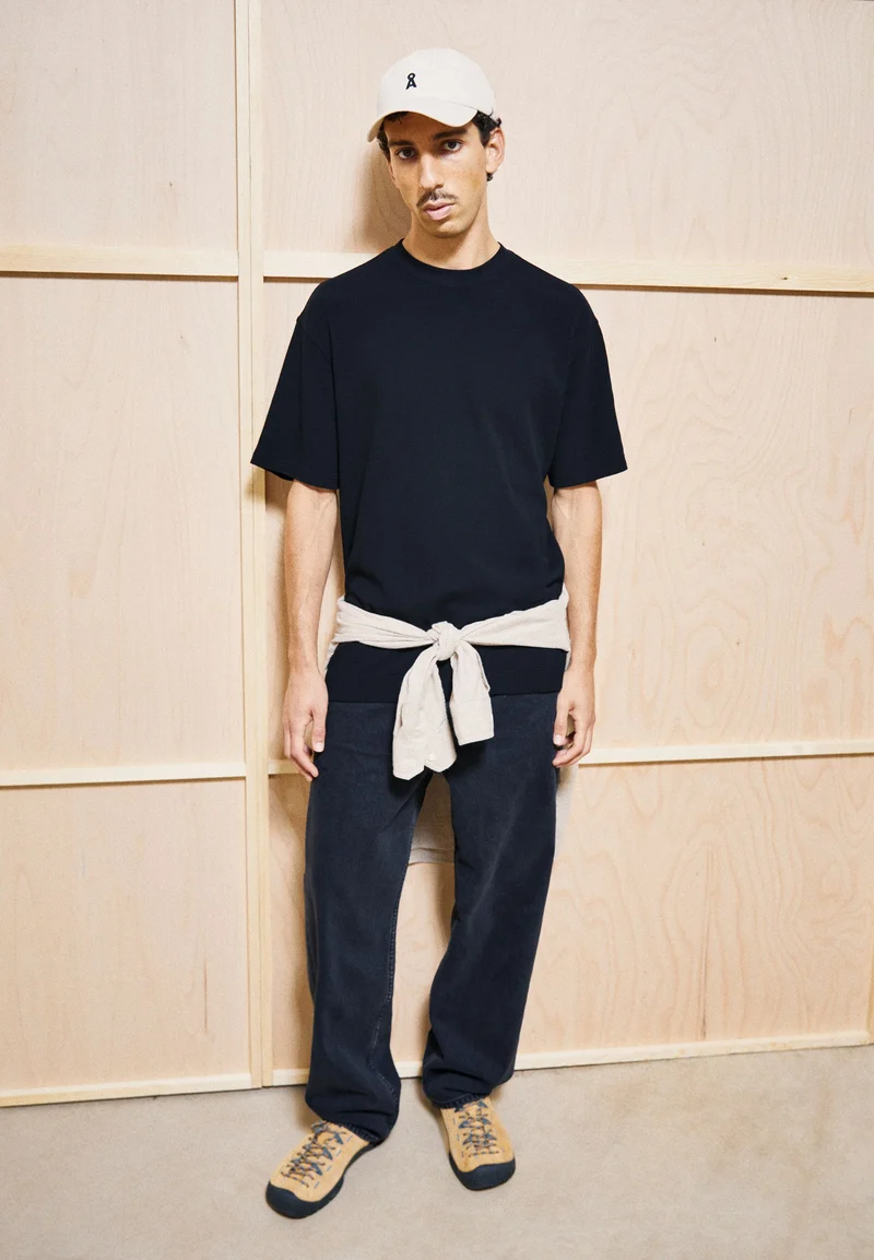 MAARKOS WAFFLE T-SHIRT | black