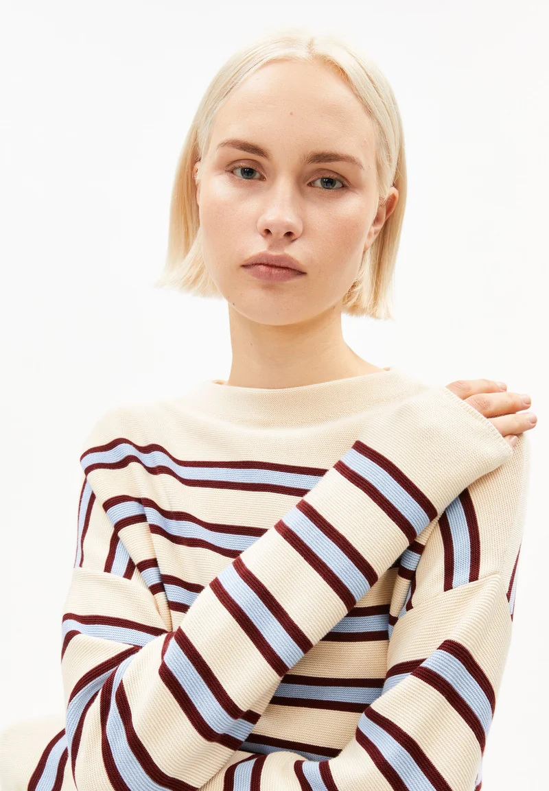 MERINAA GESTREIFTER STRICKPULLOVER | oatmilk-velvet red-soft blue