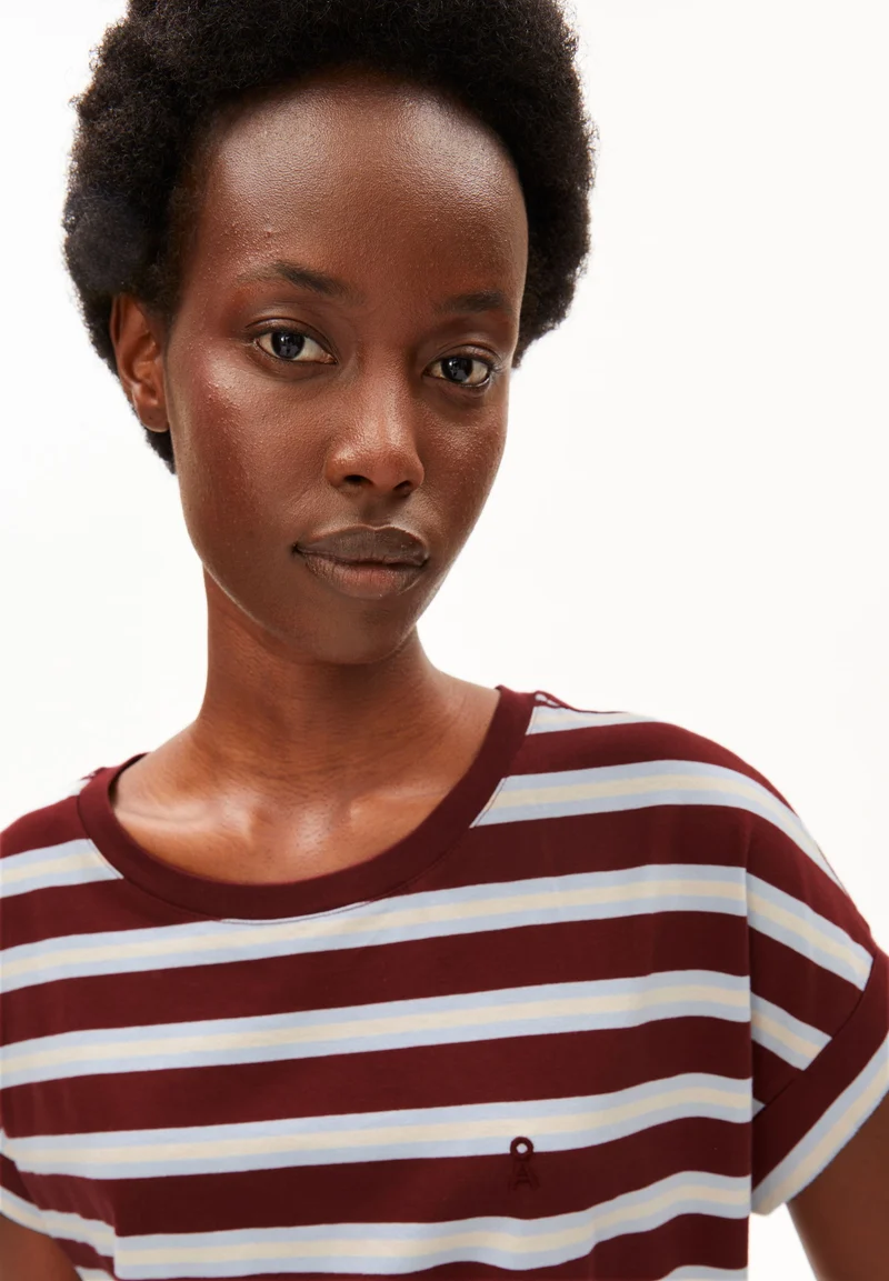 IDAARA GESTREIFTES T-SHIRT | velvet red-soft blue-undyed