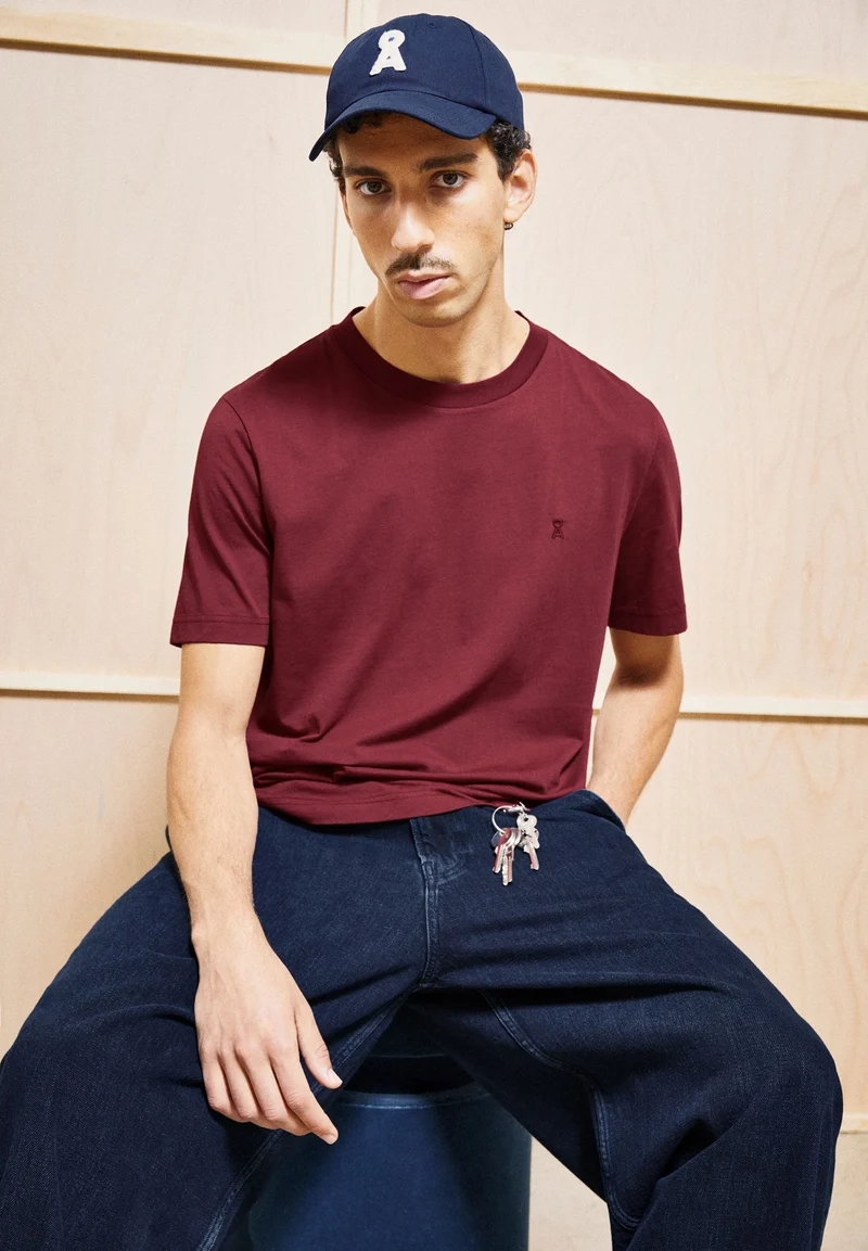 JAAMES T-SHIRT | velvet red