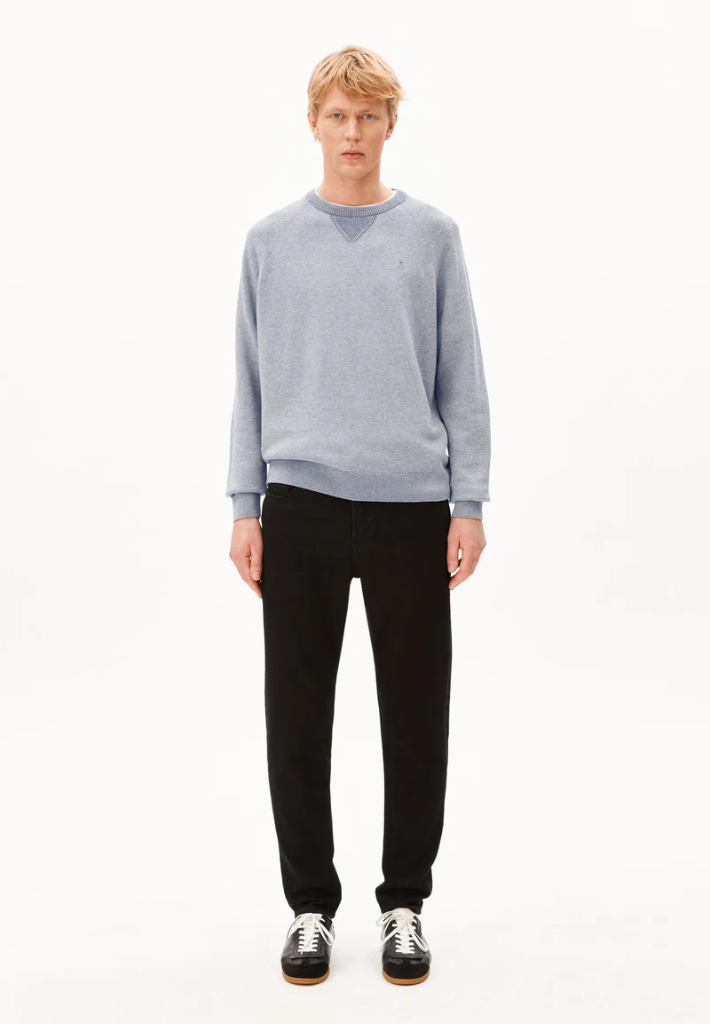 AARJO TARPA TAPERED JEANS | rinse black