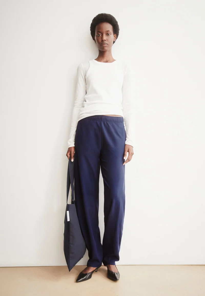BASIC BARREL JERSEYHOSE | tinted navy