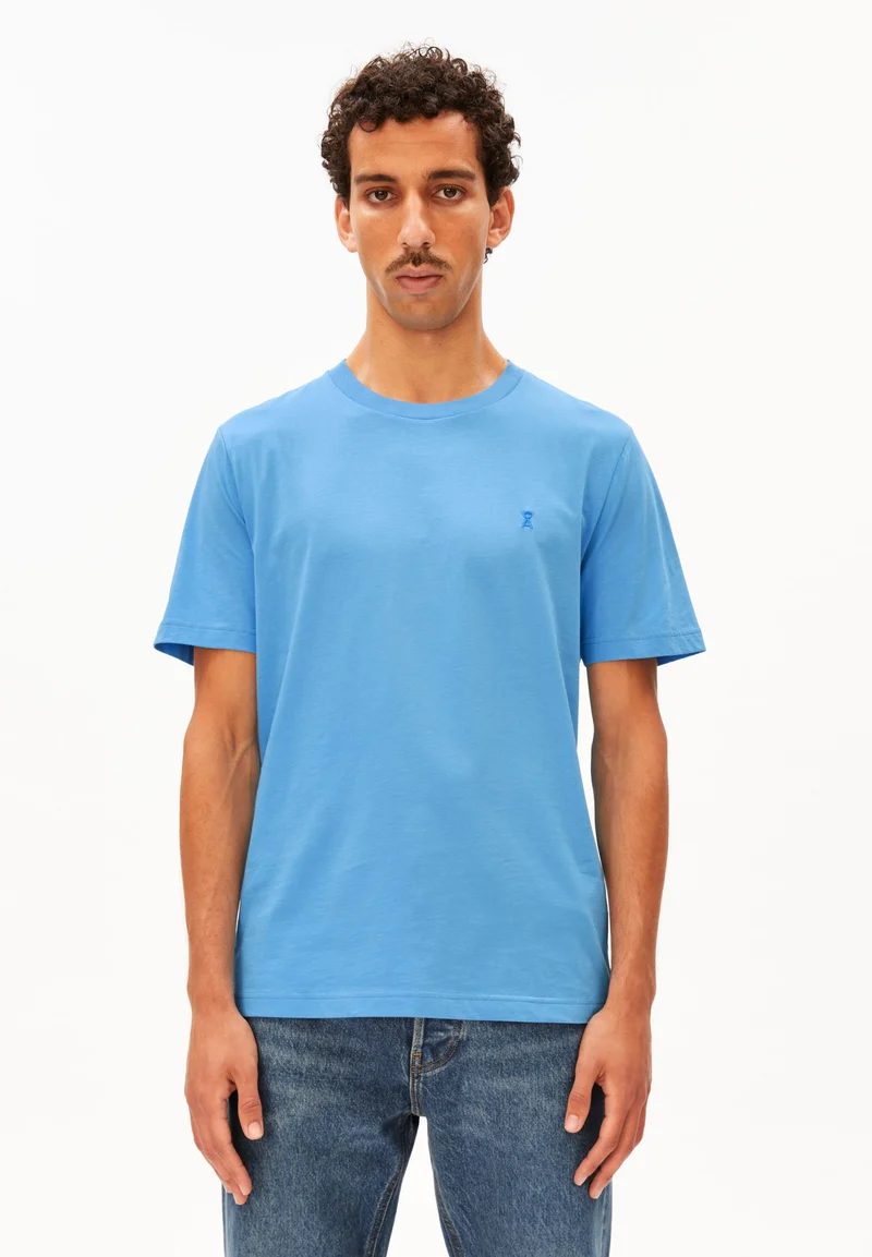 JAAMES T-SHIRT | skylight