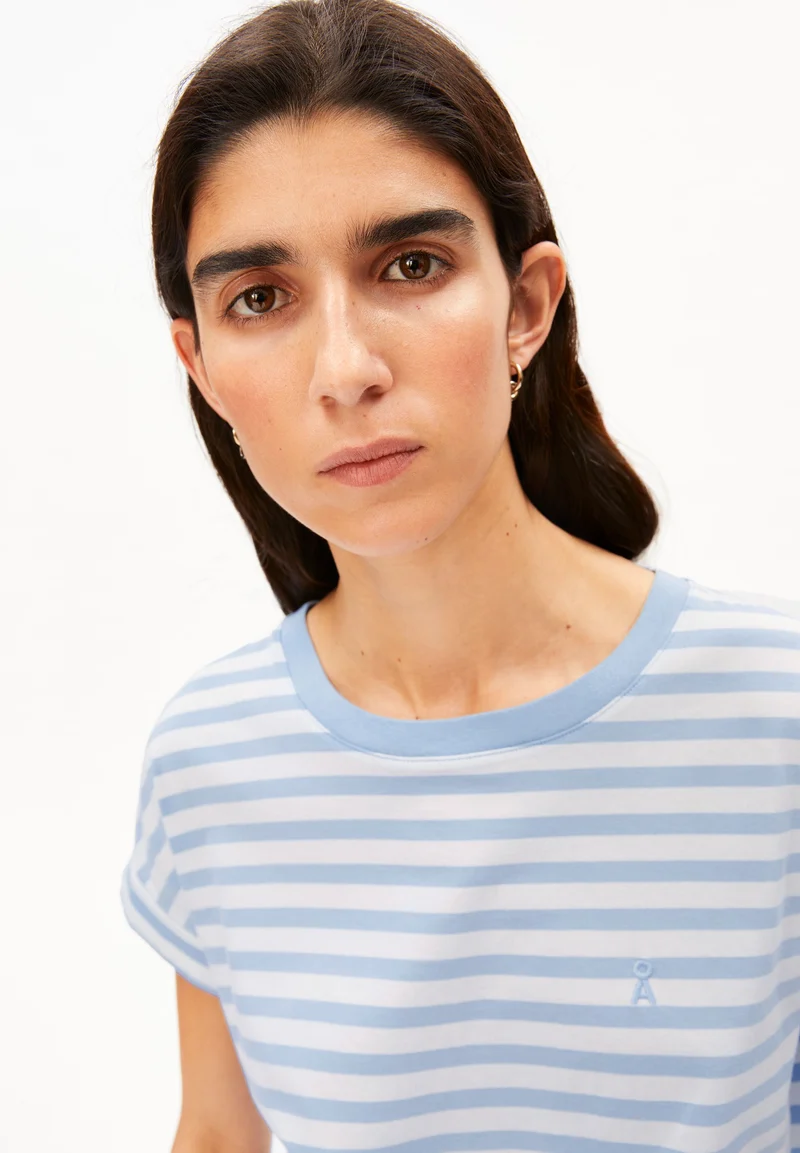 IDAARA GESTREIFTES T-SHIRT | white-soft blue