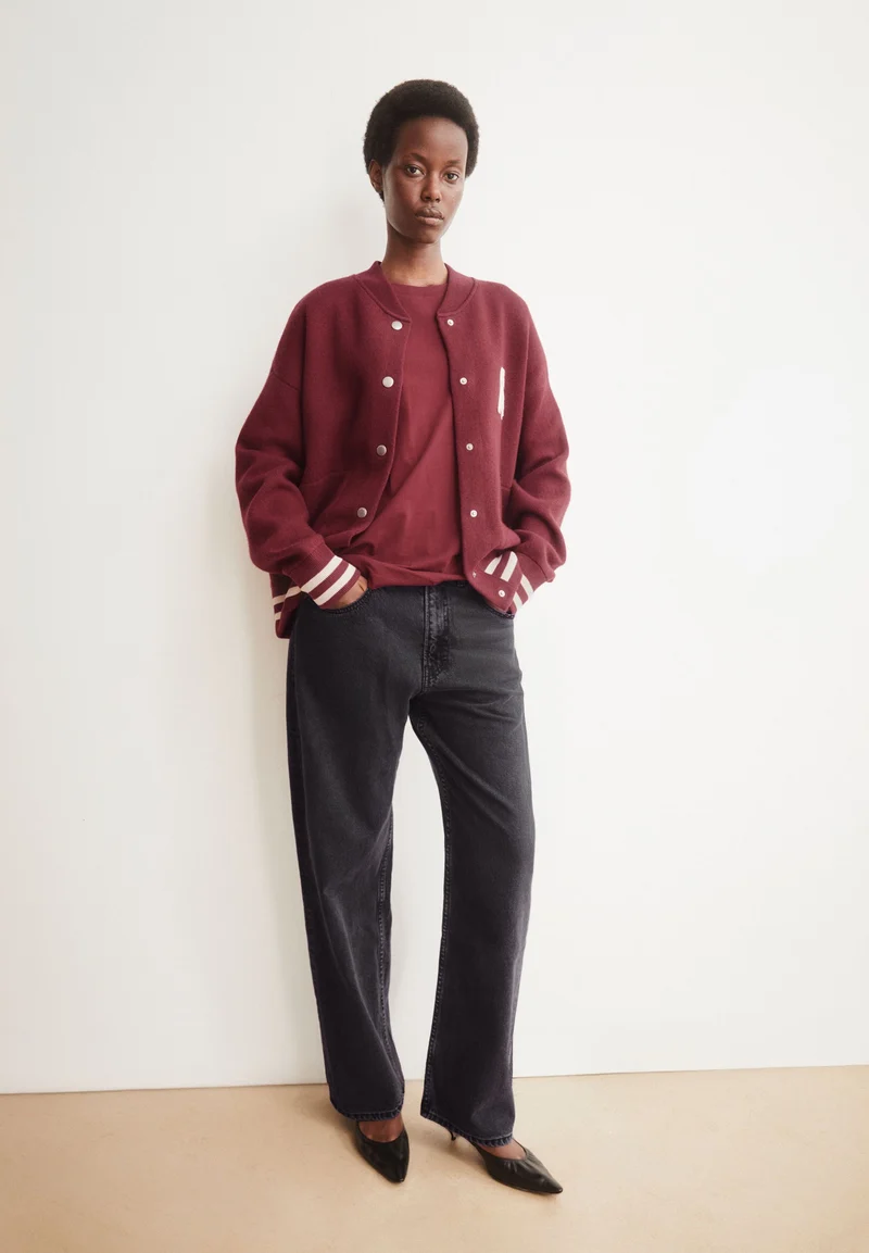 IDAARA T-SHIRT | velvet red