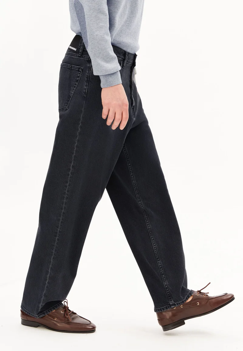 JAAMEO BAGGY JEANS | ebony black