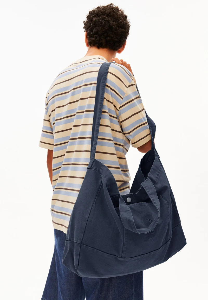STRANDTASCHE | night sky washed