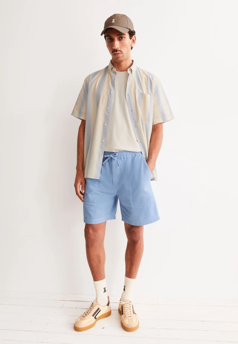 BAUMWOLL-LEINEN SHORTS | wedgwood