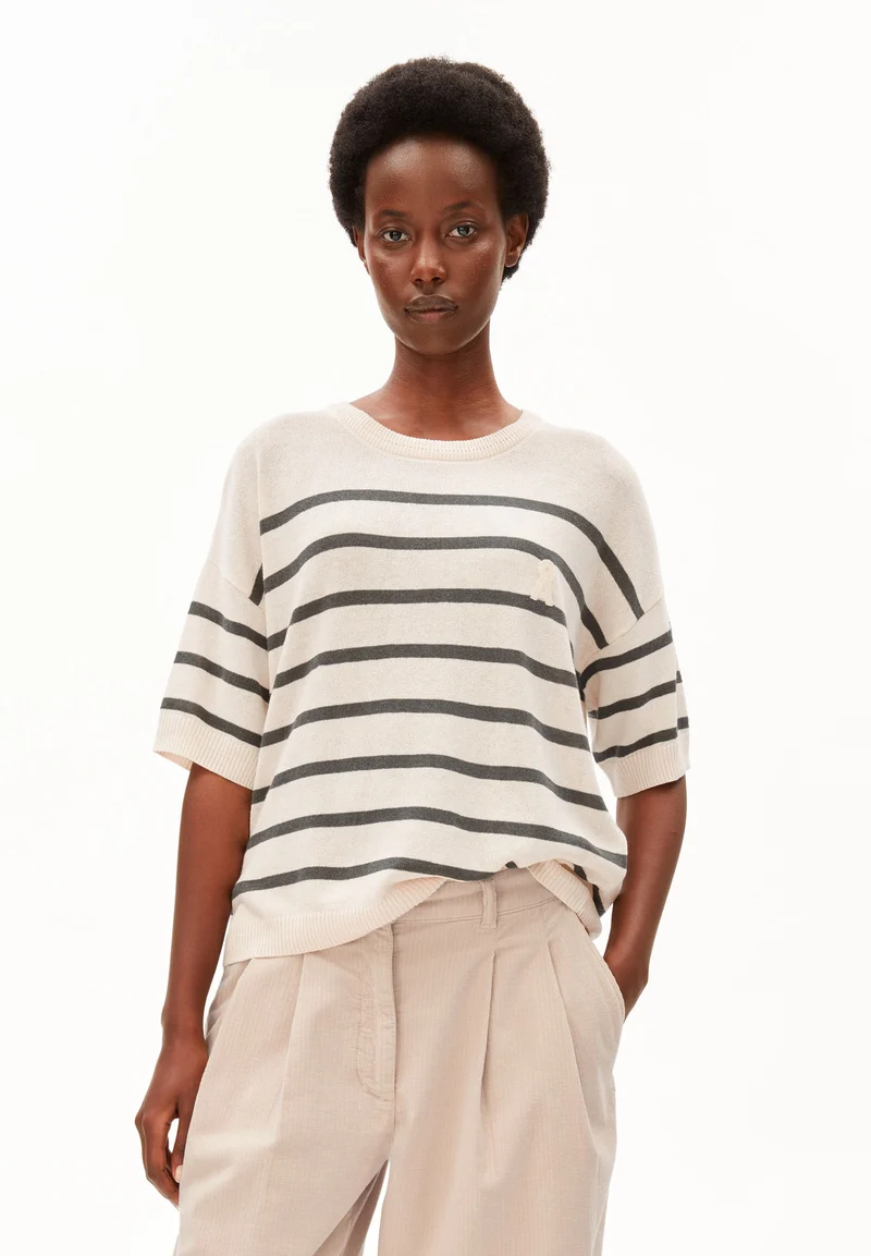 GESTREIFTER LEINEN-MIX PULLOVER | undyed-space steel