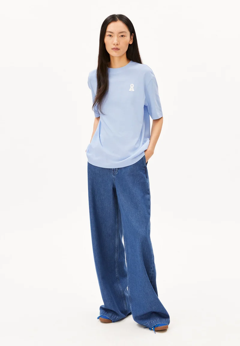 ICONIC Å TARJAA T-SHIRT | soft blue