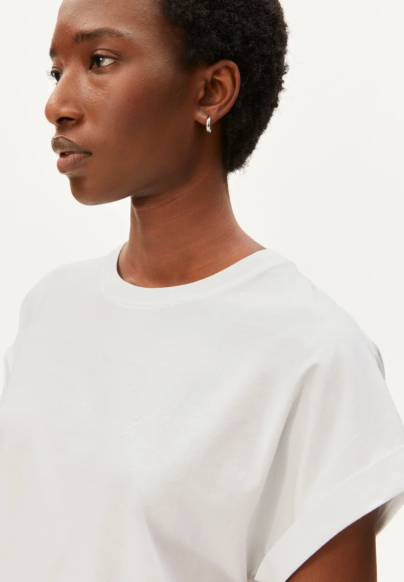 NEUES IDAARA T-SHIRT | white