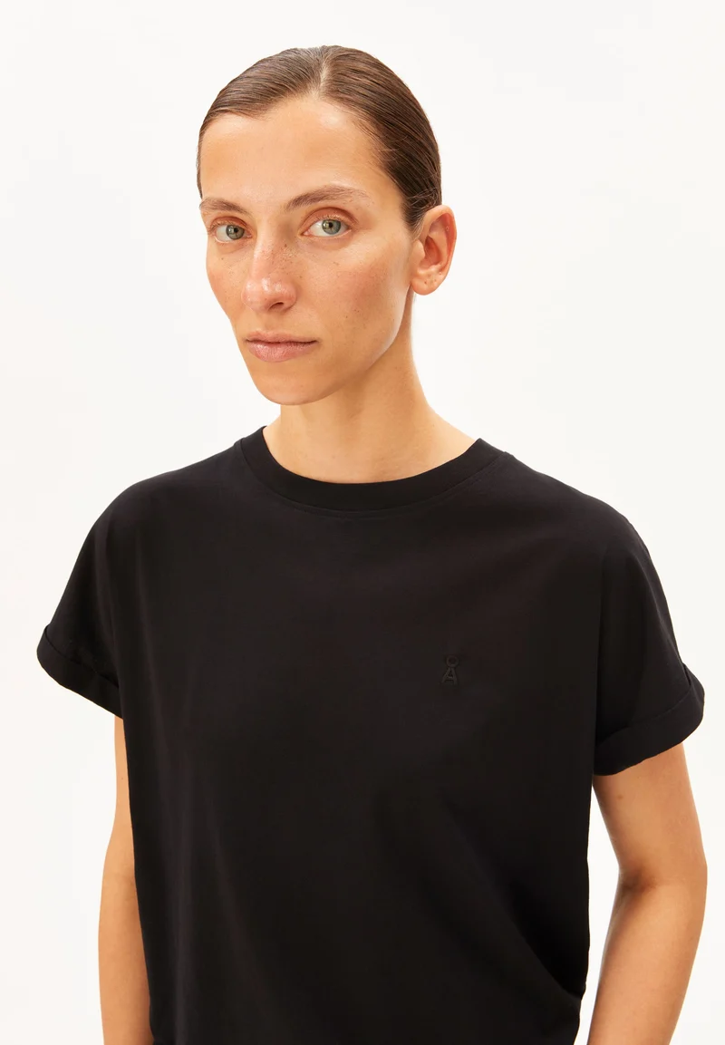 NEUES IDAARA T-SHIRT | black