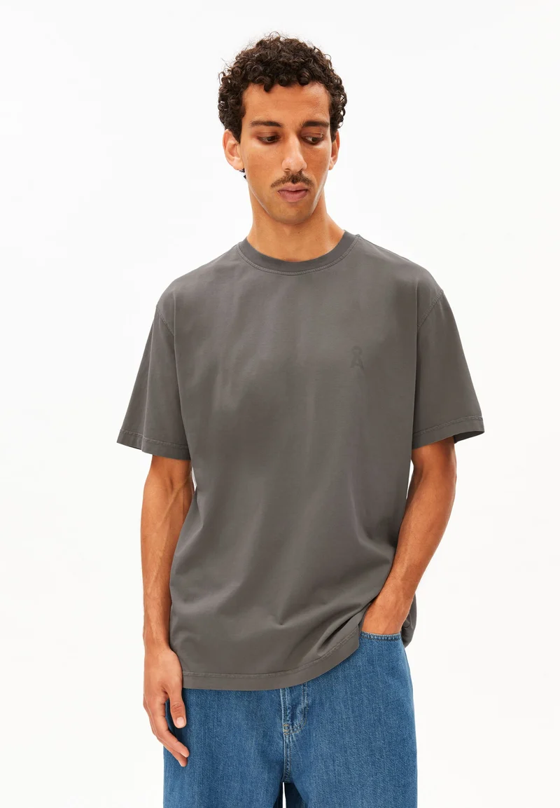 ICONIC Å MAARKOS GD T-SHIRT | granit washed