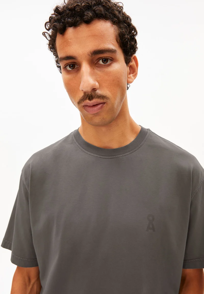 ICONIC Å MAARKOS GD T-SHIRT | granit washed