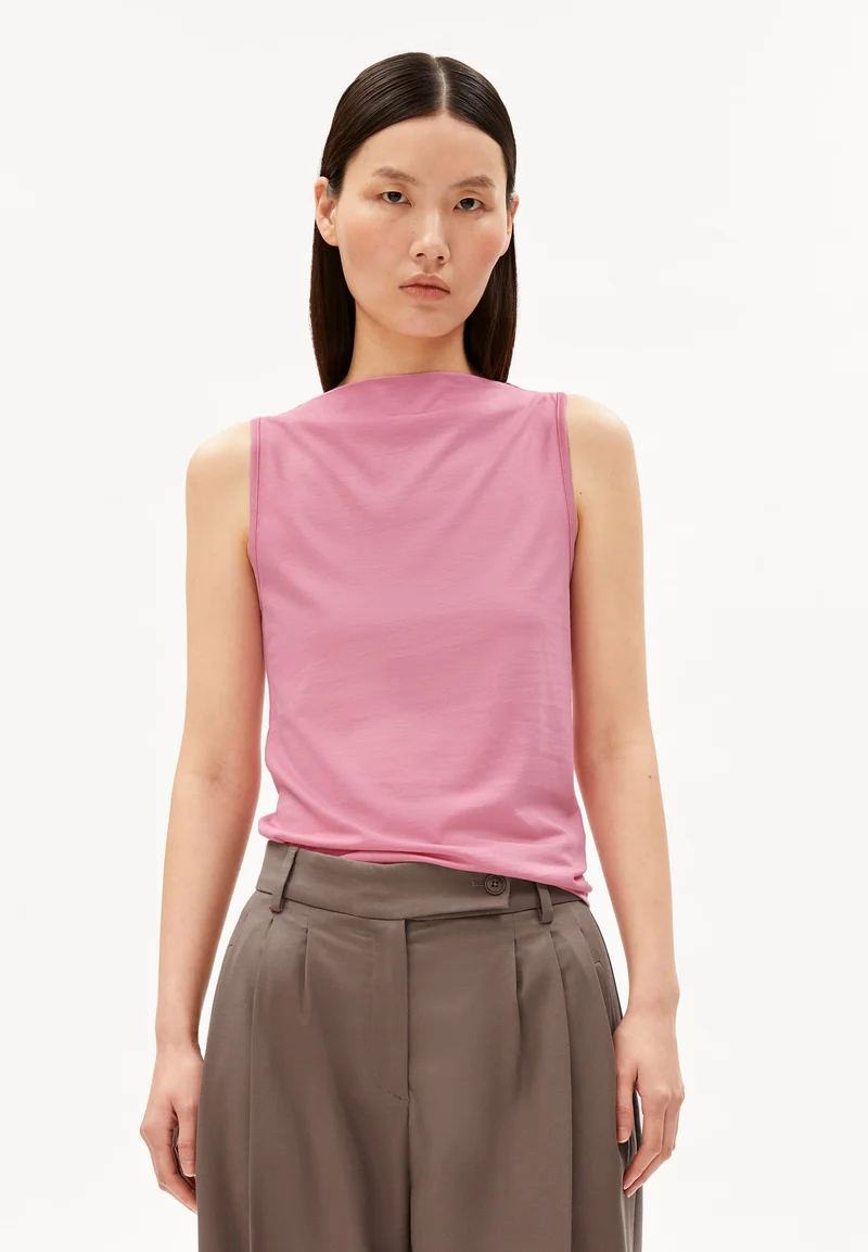 LAMINIAA TOP | washed berry