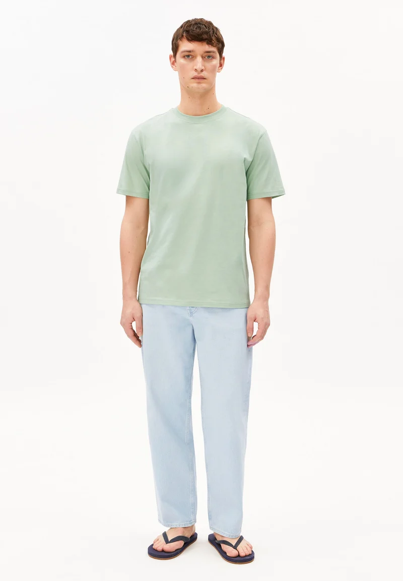 MAARKOS MID WEIGHT T-SHIRT | foam