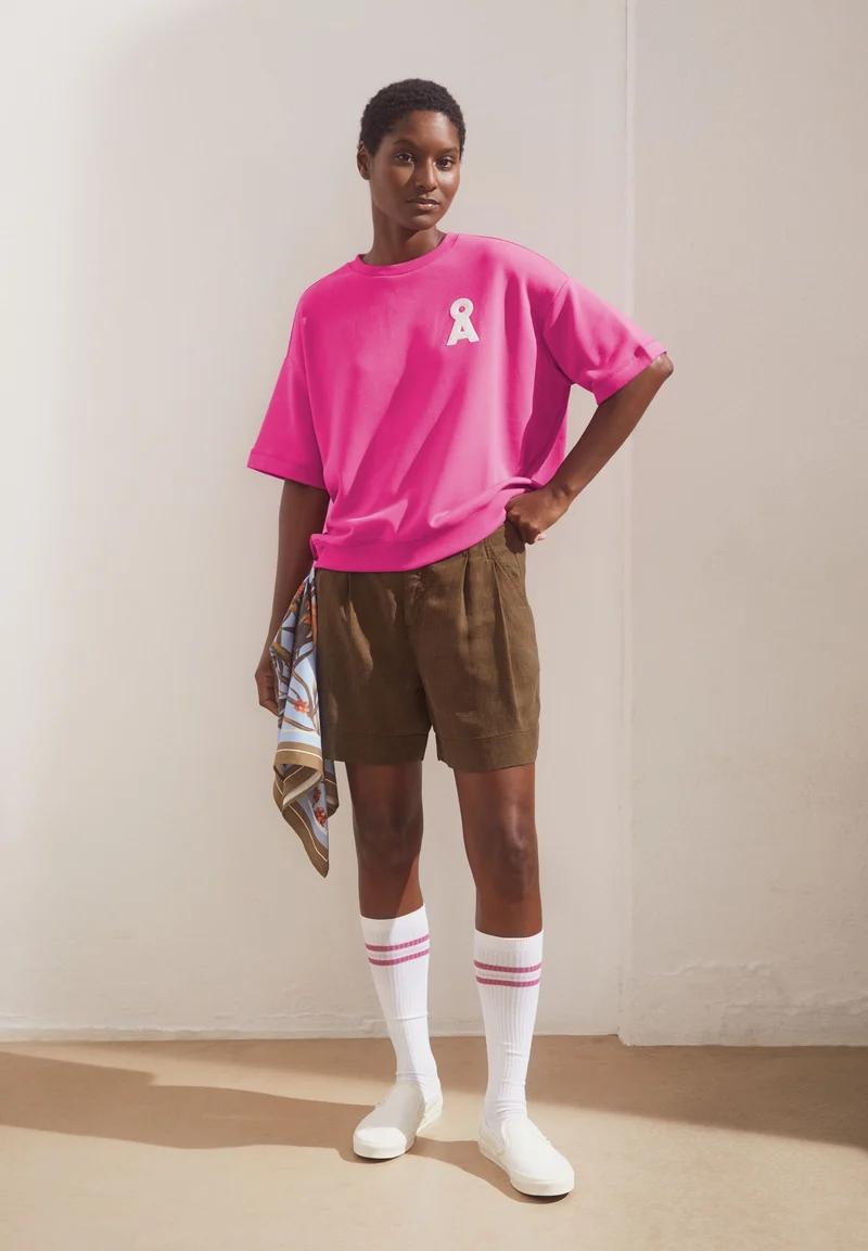 BAMIKAA SWEATSHIRT | very berry
