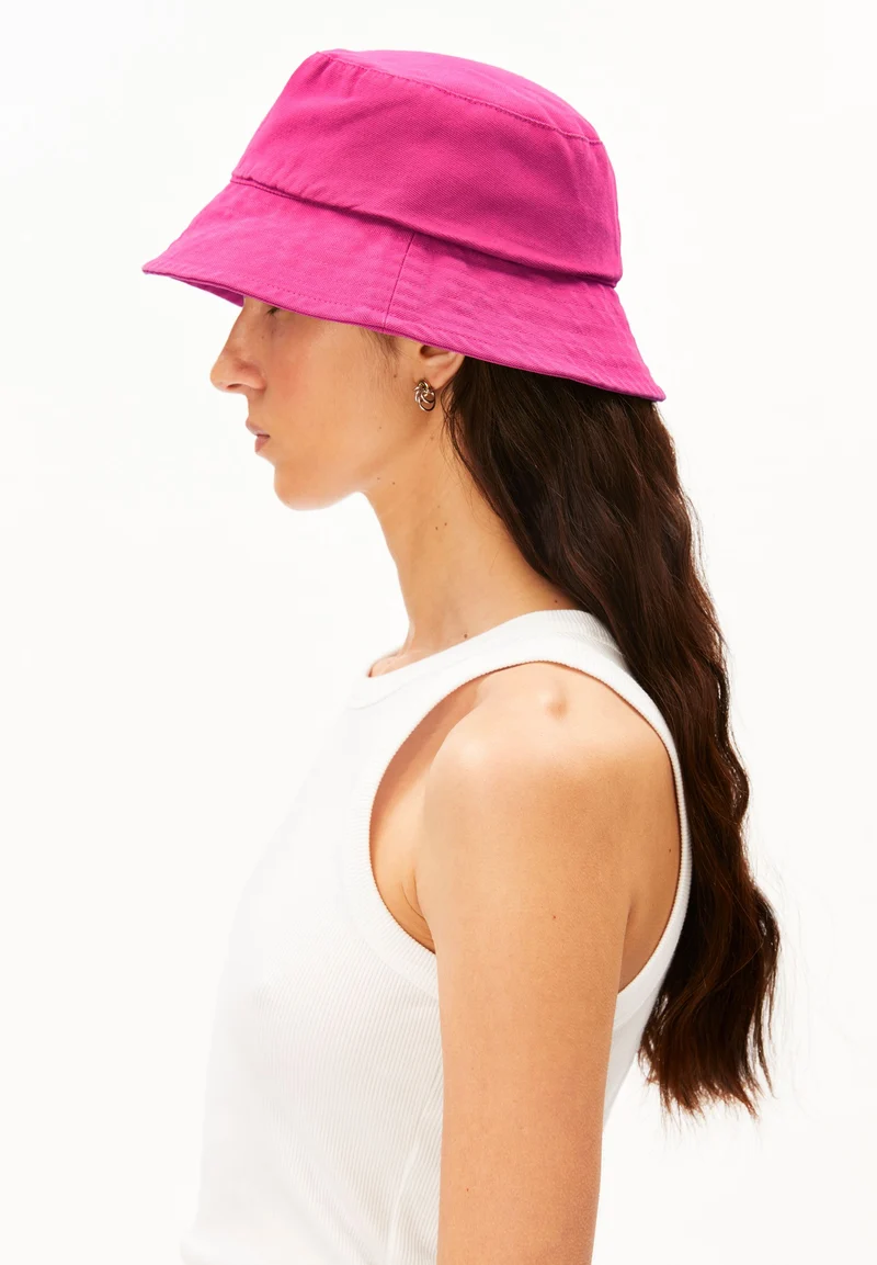 BUCKET HAT | very berry washed
