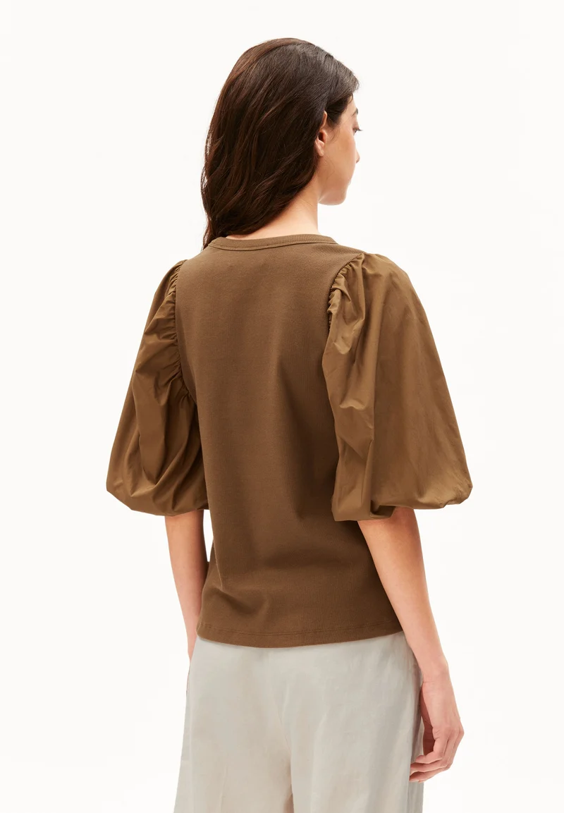 PUFFÄRMEL T-SHIRT | dried palm