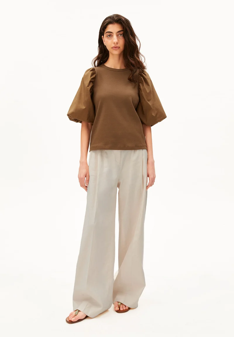 PUFFÄRMEL T-SHIRT | dried palm