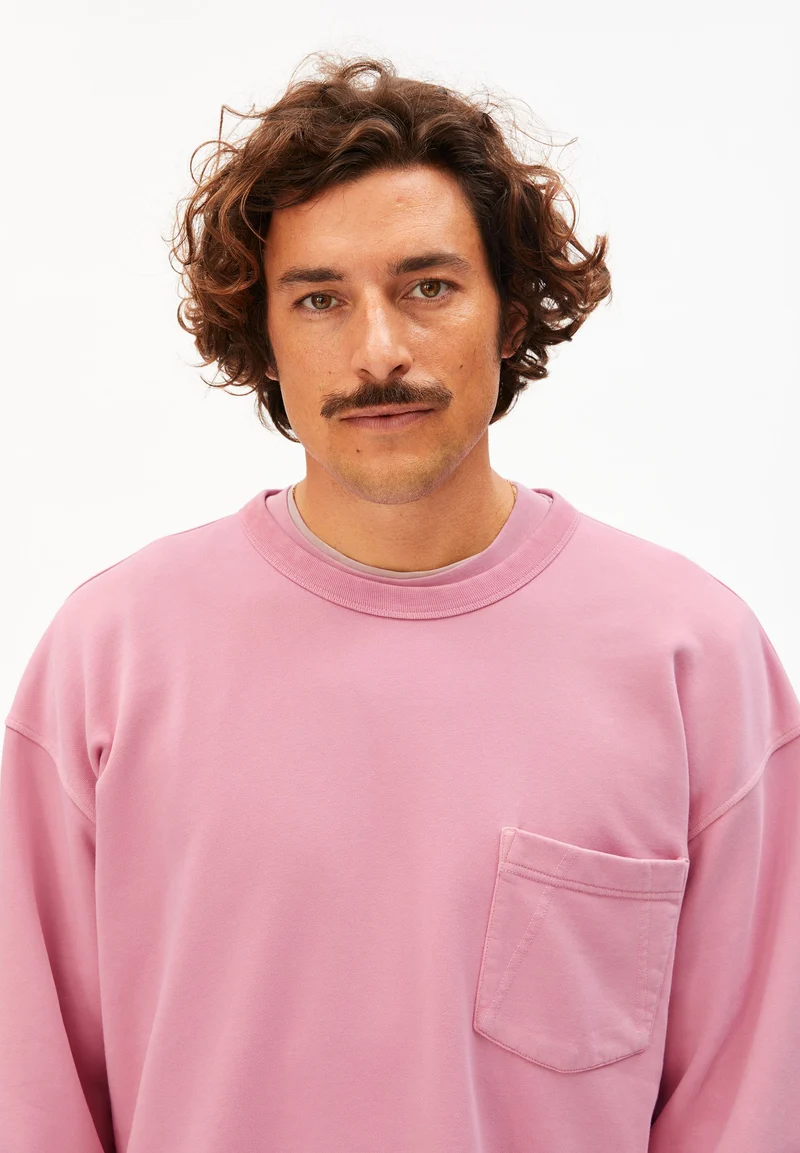 GMT DYE SWEATSHIRT | washed berry washed