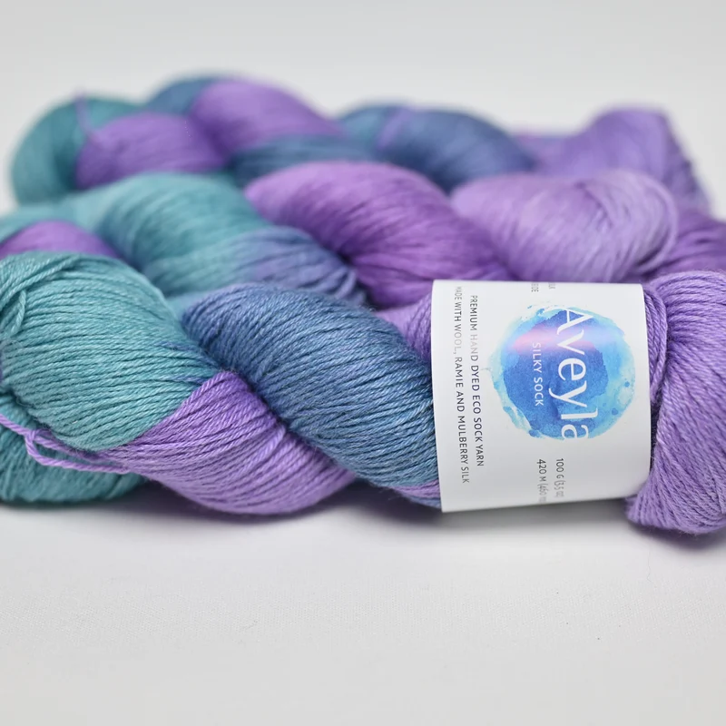 aveyla silky sock