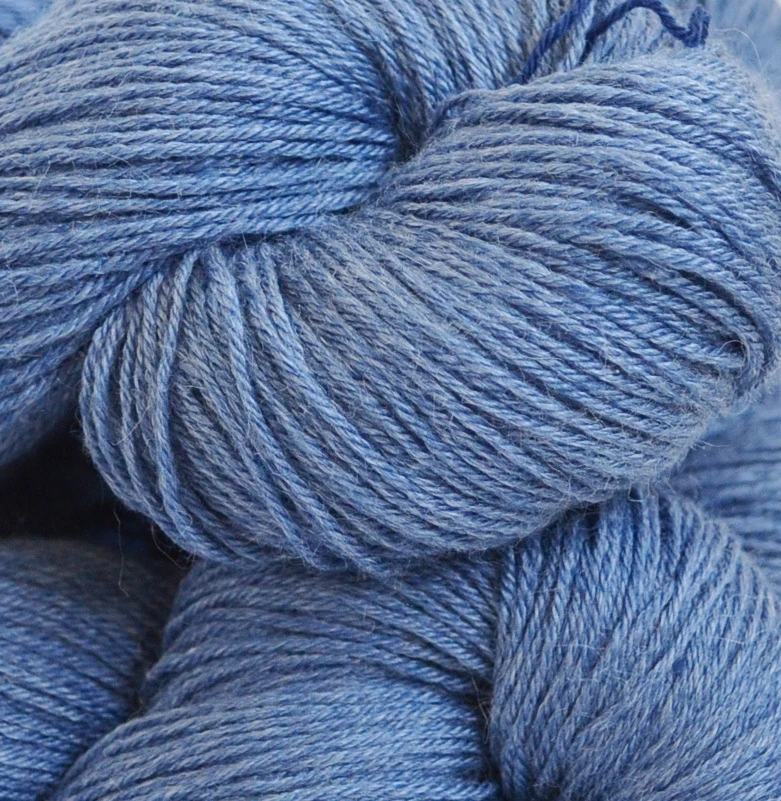 aveyla silky sock