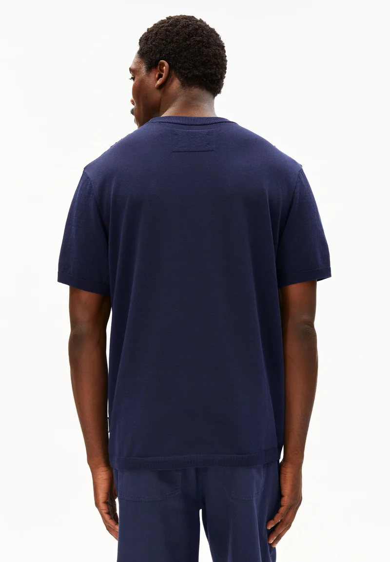 BAUMWOLL-STRICKSHIRT | tinted navy