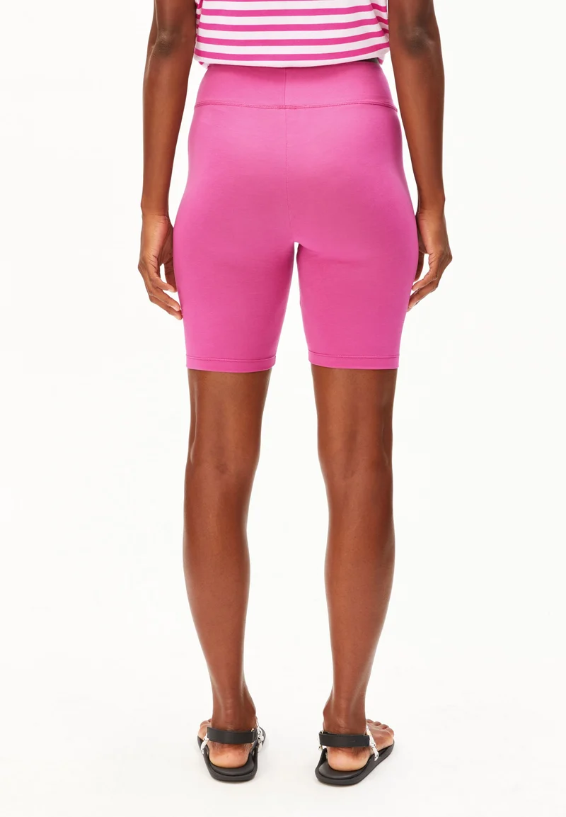 NEDAA LITAA SHORTS | very berry