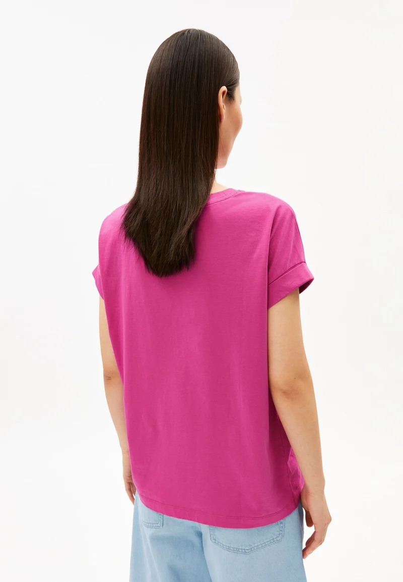 IDAARA T-SHIRT | very berry